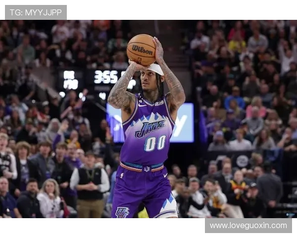 爵士队崛起之路探秘 球员进化与战术革新的背后故事