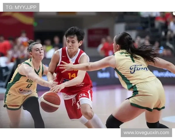 中国篮球队逆袭战胜澳大利亚夺亚洲杯冠军 刘伟表现神勇成决胜关键