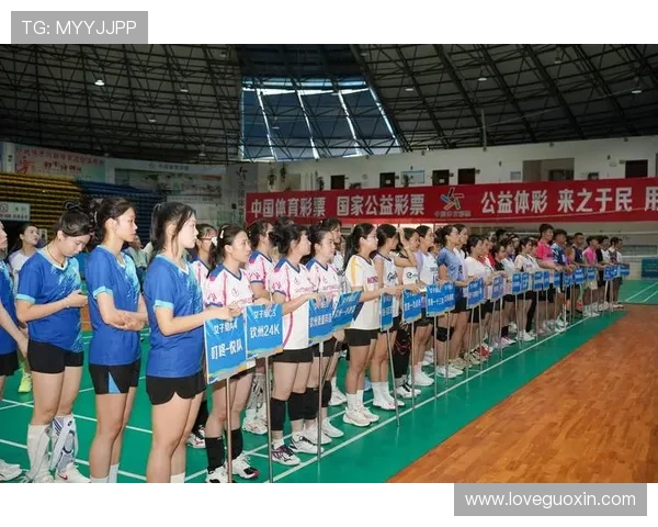 中国女排连克强敌勇夺冠军展现顽强拼搏精神再掀全民体育热潮
