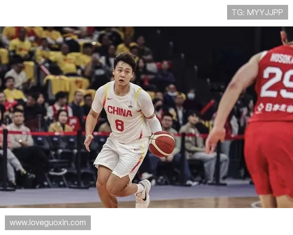 中国男篮迎战日本全力争胜 锋线新星表现值得期待
