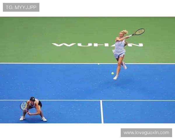 网球赛季开启新篇章 世界级球员争夺冠军荣耀