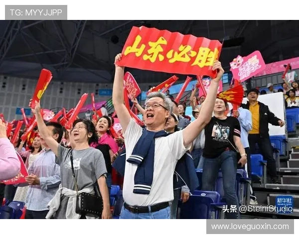 国内体坛劲爆对决掀起新高潮各路明星赛场表现持续引发热议声浪