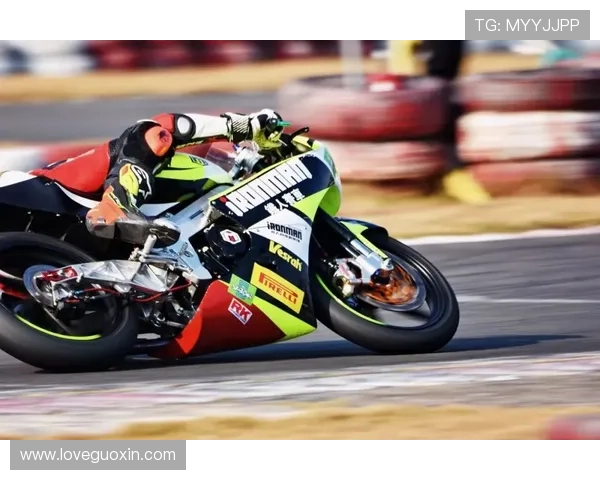 新赛季摩托车大奖赛焦点赛事与车手动态深度观察与全面解析最新趋势探讨