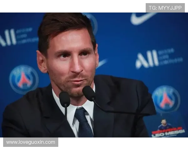 足坛巨星梅西宣布离开巴黎加盟美国国际队引发全球震动